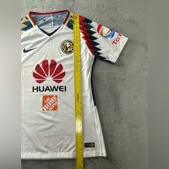 Club America Soccer Jersey Women’s Medium White - Picture 11 of 14